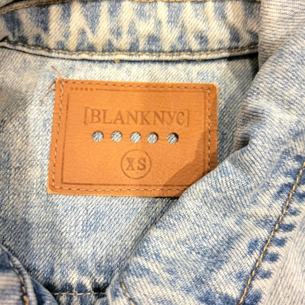 Blank NYC Raw Hem Denim Jacket Size XS - Picture 6 of 10